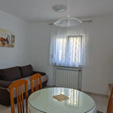 Apartmani Cimerman Krk Town Exterior photo